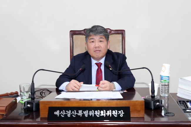 강북구의회 예산결산특위,  2018년도 예산안 심의 