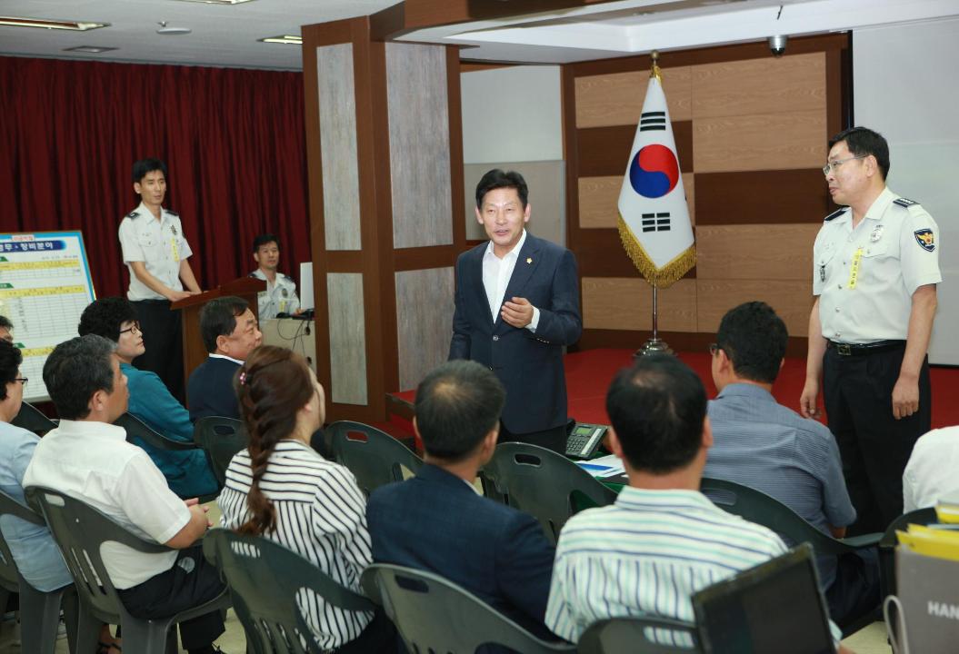 '강북구의회, 2015 을지연습 상황실 방문' 게시글의 사진(2) '세로2-2.JPG'