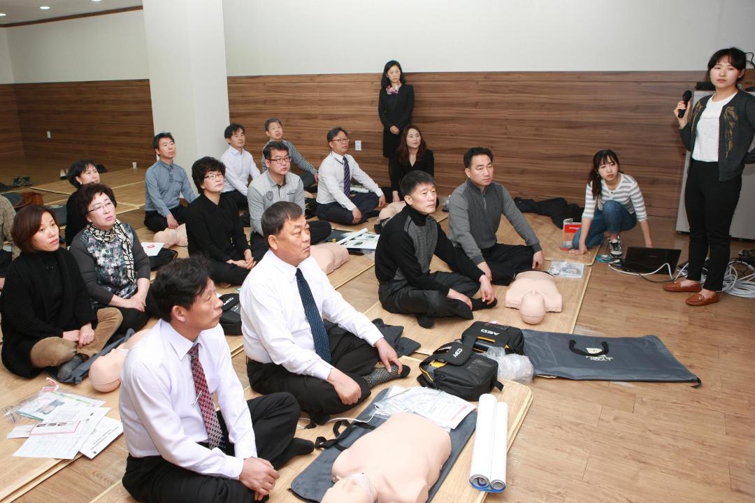 '강북구의원, 두손의 기적 『심폐소생술! 체험교육』을 다녀오다' 게시글의 사진(7) '3B9B0557.JPG'